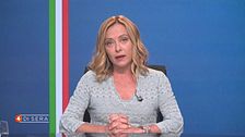Giorgia Meloni ribatte ad Elly Schlein, e non solo...