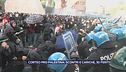 Corteo pro Palestina: scontri e cariche, 30 feriti