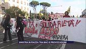 Sinistra in piazza tra baci e provocazioni