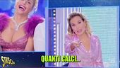 La lite esplosiva tra Vittorio e Sgarbi e Barbara d'Urso divenne una hit