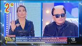 Chi è la prima donna che Cristiano Malgioglio ha visto desnuda? Serena Grandi. Barbara d'Urso è incredula!