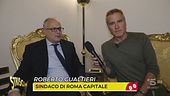 Roma e il mistero dei lavori mai finiti su palazzi e chiese pieni di inserzioni