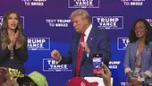 Donald Trump in "Ammala Harris"