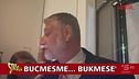 Buchmesse? Bucmesme o Bukmesè? È giusta la prima, ma Giuli non lo sa