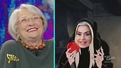 La signora Longari riempie di "complimenti" Valeria Marini