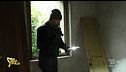 Brumotti e il take-away della droga a Buscate: dosi di coca lanciate dal terrazzo
