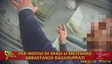 Chiara Squaglia ci mostra papere, ibis rossi, pappagalli e serpenti in condizioni di detenzione non idonee