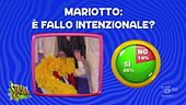 Caso Mariotto: gesto involontario o "fallo intenzionale"? Il pubblico risponde compatto