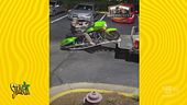 "Tu si que rides": camerieri sbadati, motociclisti goffi e selfie esilaranti!