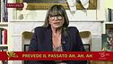 La medium Elisa prevede pure il passato!