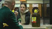 Caso dell'olio "lampante": Luca Abete fa tappa a Napoli
