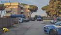 Case occupate a Nettuno e violenza, dopo il servizio di Striscia la polizia interviene