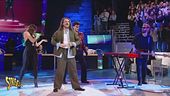 Fru scatenato ad "Amici": il ritorno del ballerino che non sapevamo di volere!