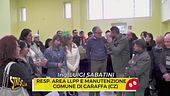 In una contrada calabrese manca acqua da 2 mesi: Striscia interviene e torna a scorrere!