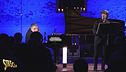 Il Mago Casanova tra pianoforte, candele e tavolini magici: il video del Family Concert