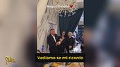 Davide Lacerenza festeggia il compleanno sui social: sciabolate con champagne e carte di credito in bella vista