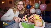 La Ferragni e la torta per Fedez, la Boccia e il manifesto del suo partito: Robe dell'altro mondo!