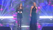 Lola Ponce e Cristina Fiorita in "Una ragione in più"