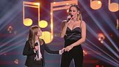Anna Tatangelo e Ludovica Sala in "La musica è finita"