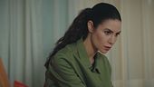 Suzan discute con Harika