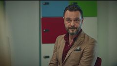 Resul salva dall'espulsione la famiglia Eren