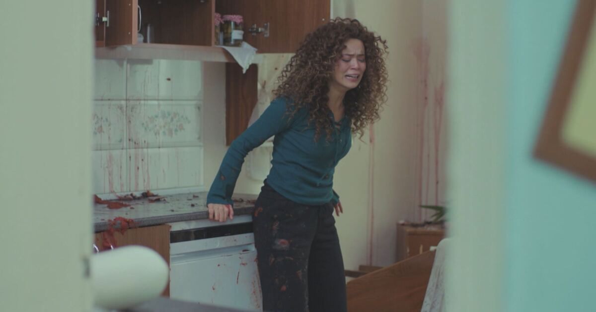 La forza di una donna: La crisi di Sirin Video | Mediaset Infinity