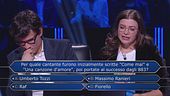 Riccardo chiede l'aiuto della fidanzata Carolina