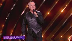 Angelo Aliano in "Shake a tail feather"