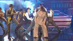 Elena danza ''Hey Pachuco!''