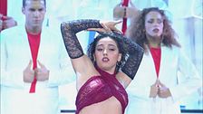 Giulia danza sulle note di ''Bulerías'' e ''TKN''