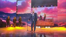 Enrico Nigiotti canta ''Tu sei per me''