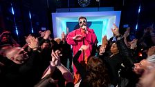 Dargen D'Amico canta Nullatenente