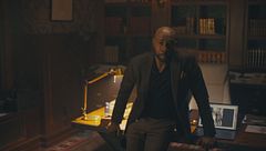 Ep. 10 - L' uomo con la mano aliena