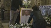 Il mondo piange Francesco