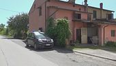 Spara al figlio durante una lite e tenta di uccidersi