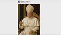 La Casa Bianca ironizza sul conclave, Trump vestito da Papa