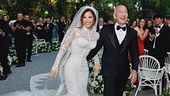 Dall'abito bianco ispirato a Sophia Loren alle musiche di Elvis