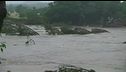 Tragica alluvione in Texas, il fiume investe i campi scout
