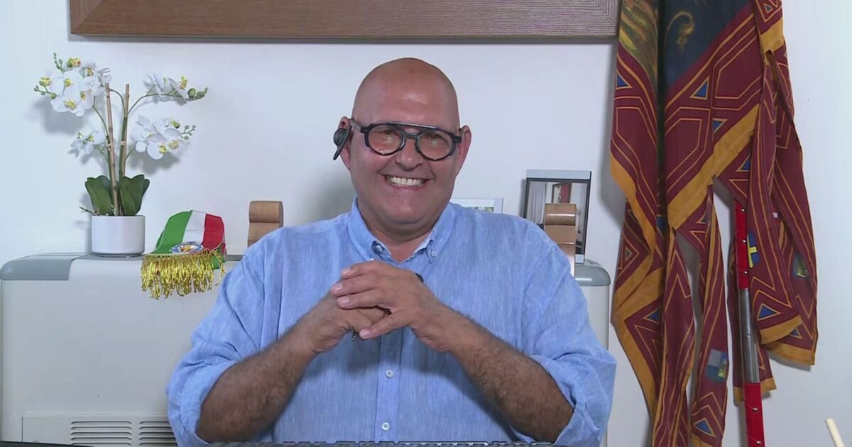 TG4: Arnaldo Pitton, il sindaco tuttofare: 