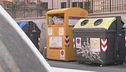 Fine del saccheggio, a Roma è stop ai cassonetti per gli abiti usati