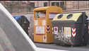 Fine del saccheggio, a Roma è stop ai cassonetti per gli abiti usati