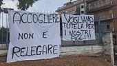 Roma, protesta al quartiere Casalotti sul nuovo centro migranti