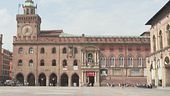 Bologna, le pipe per il crack gratis dal comune ai tossicodipendenti