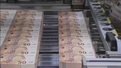 Debito più basso, deficit in calo, 6mld per la manovra