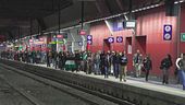 Flash mob, blocchi stradali e ferroviari, scontri, guerriglia urbana