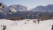 Overtourism, a Madonna di Campiglio parte il numero chiuso per sciare