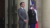 In Francia dura meno di 12 ore il nuovo Governo, Lecornu si dimette