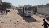"La invadiamo di aiuti", su Gaza presto la manna di viveri e medicinali