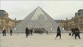 Il ritorno degli uomini d'oro, colpo grosso al museo del Louvre