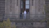 Furto al museo del Louvre, presi 2 scassinatori